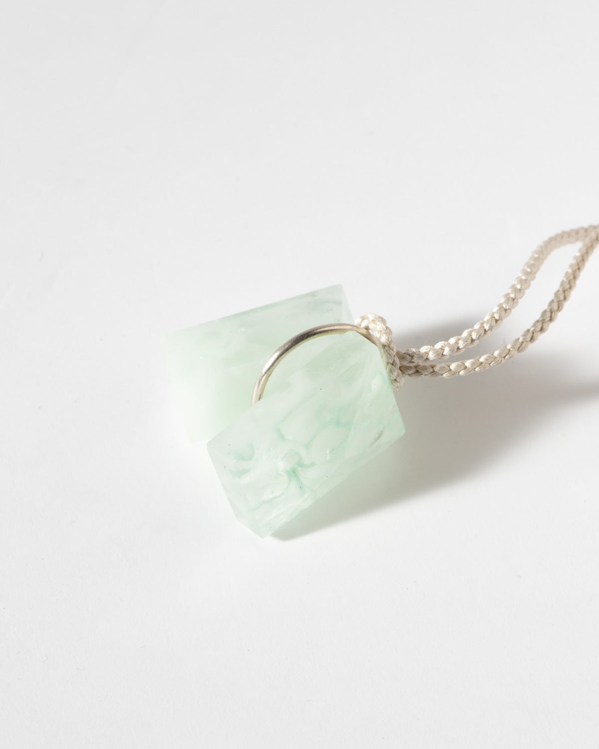 CAIRN SILK ペンダント