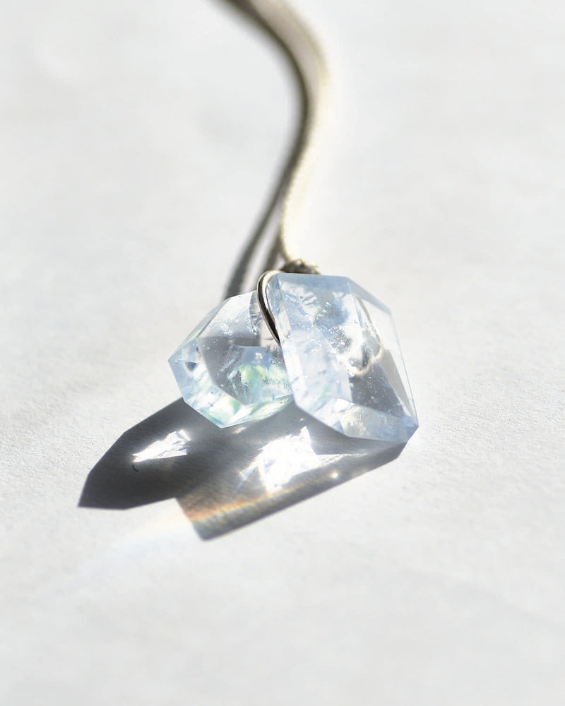 CAIRN SILK ペンダント