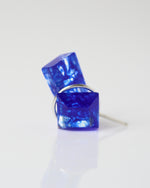 CAIRN ピアス Royal Blue