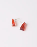 PRISMA ピアス Deep Red